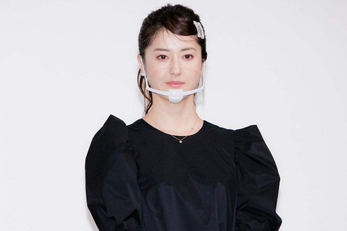 比嘉愛未、監督・佐々部清さんの言葉を「一生心に刻んでお芝居していきたい」