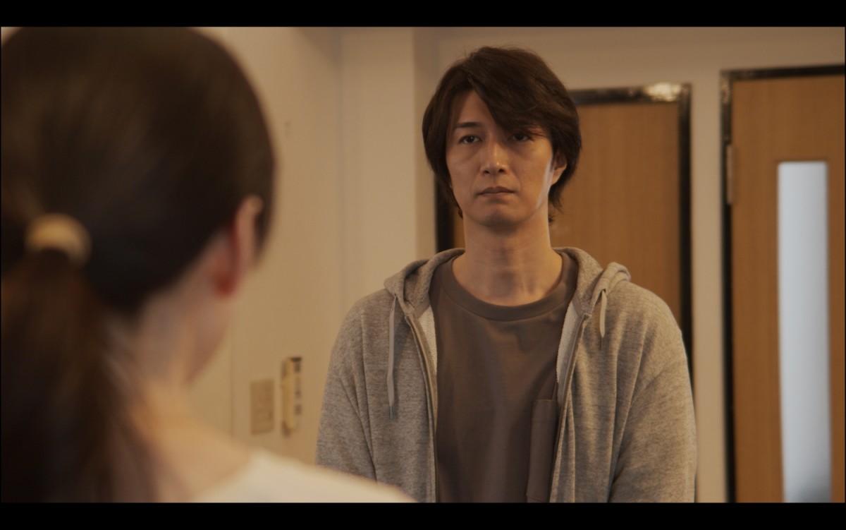 雛形あきこ＆天野浩成夫妻、初会見でラブラブ　ステイホームも「ストレス感じなかった」