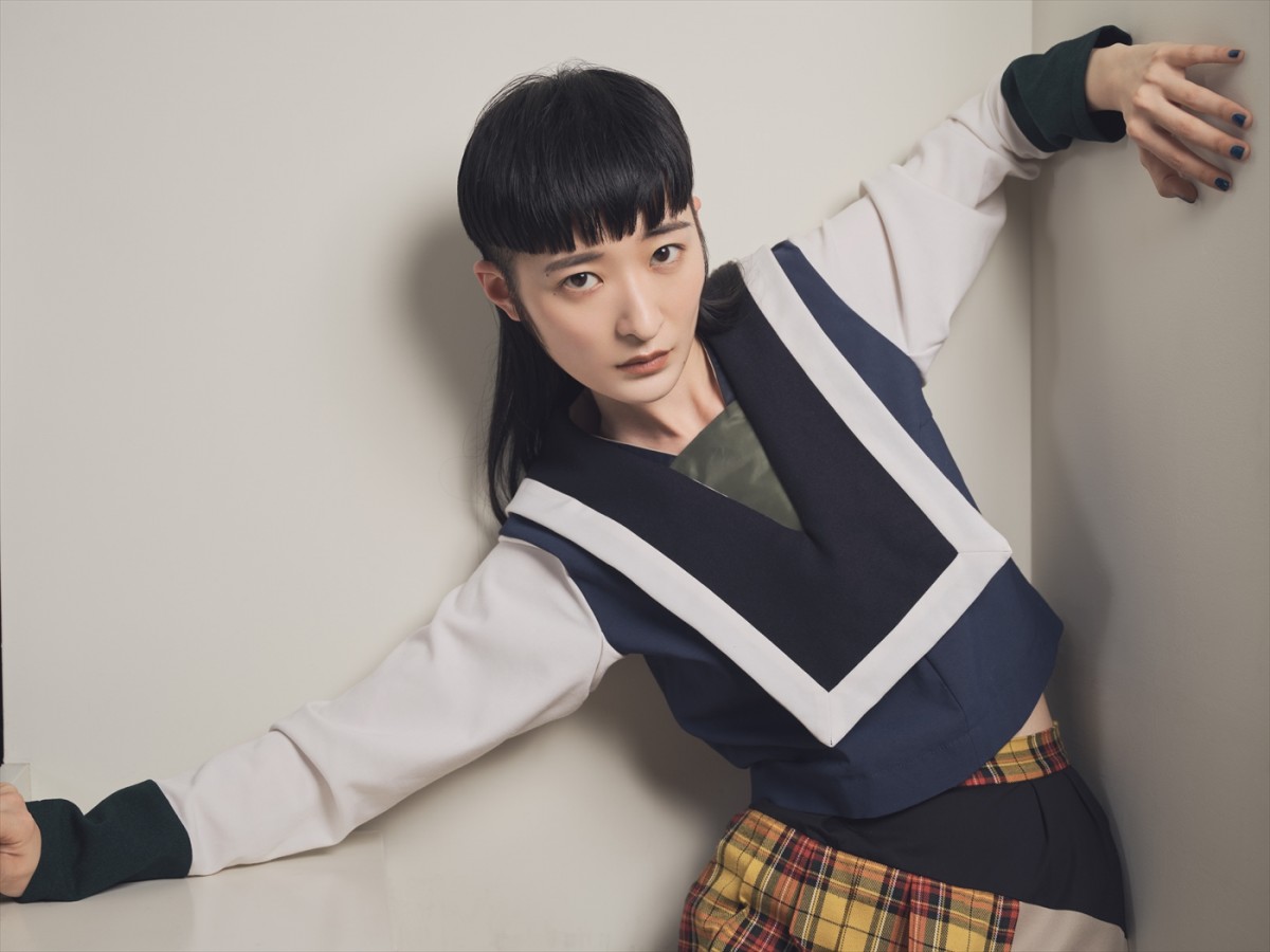 ゴジラ新作アニメ主題歌を歌うBiSH、改めて感じる6人でいる強さ