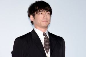 『劇場版シグナル 長期未解決事件捜査班』初日舞台あいさつに登場した坂口健太郎