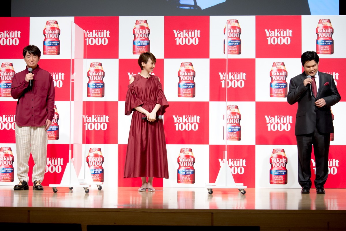 南明奈、夫・濱口優との間には「ストレスなく過ごしております！」