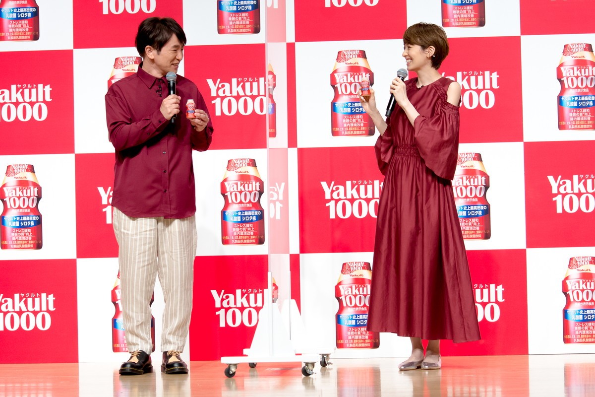 南明奈、夫・濱口優との間には「ストレスなく過ごしております！」