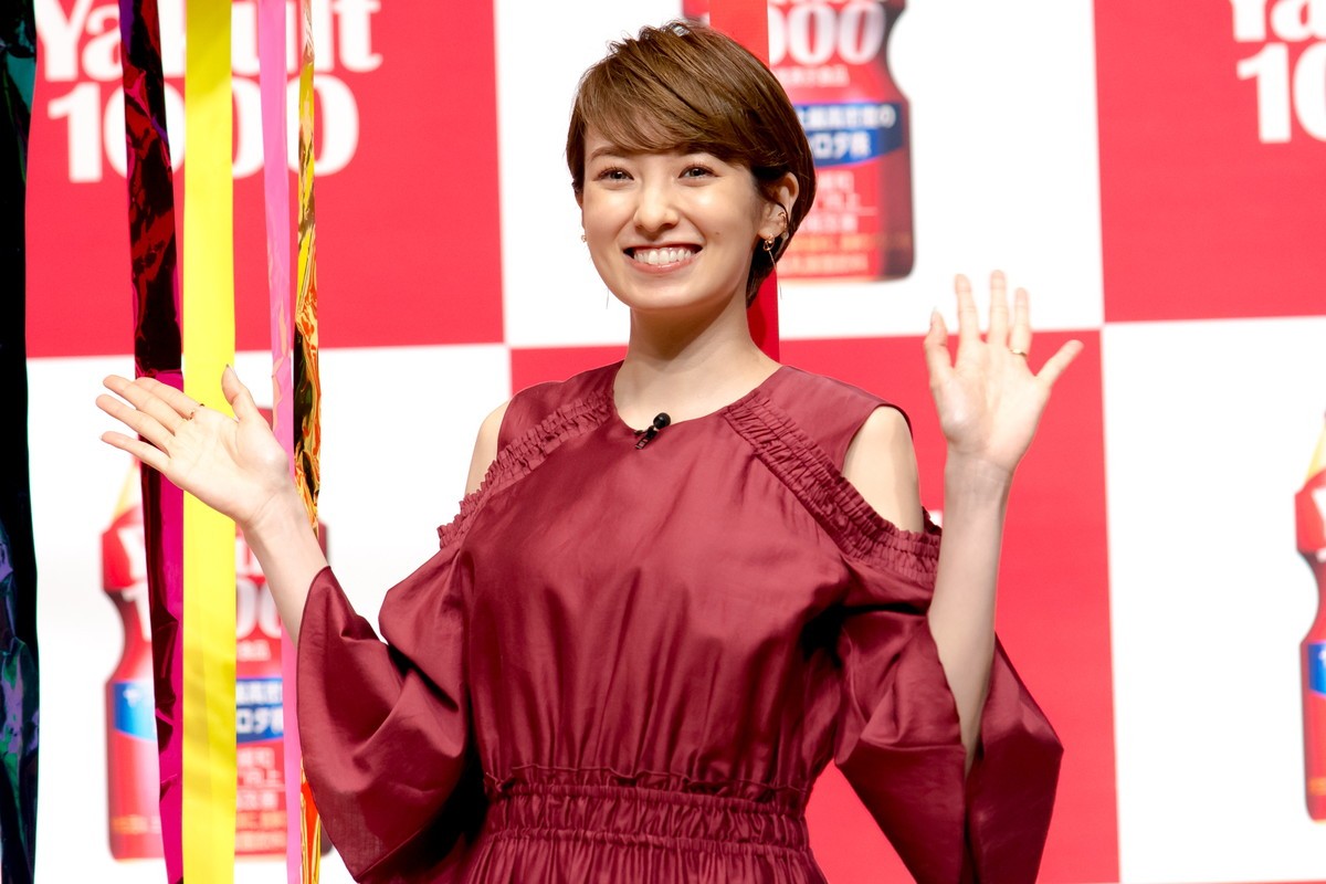 南明奈、夫・濱口優との間には「ストレスなく過ごしております！」