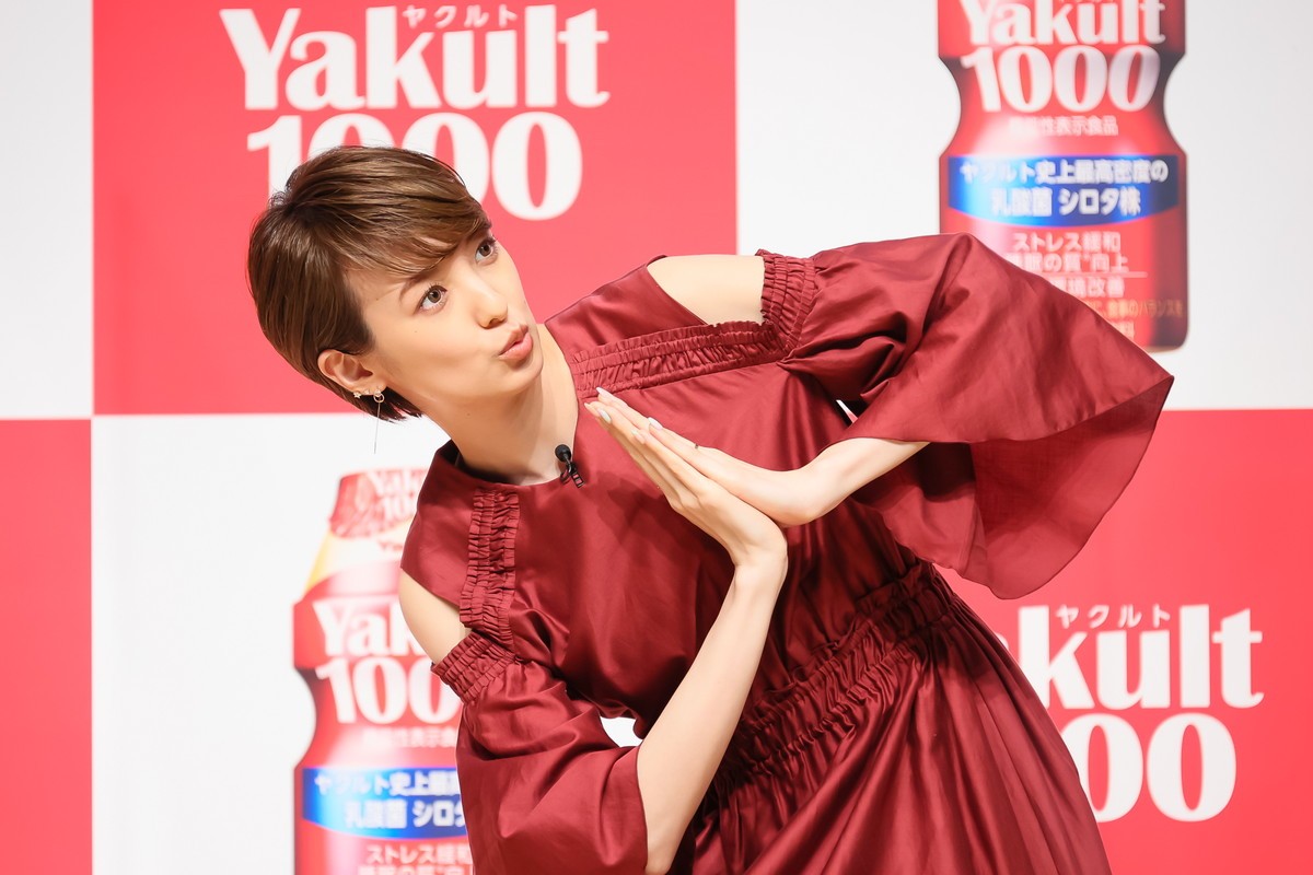 南明奈、夫・濱口優との間には「ストレスなく過ごしております！」