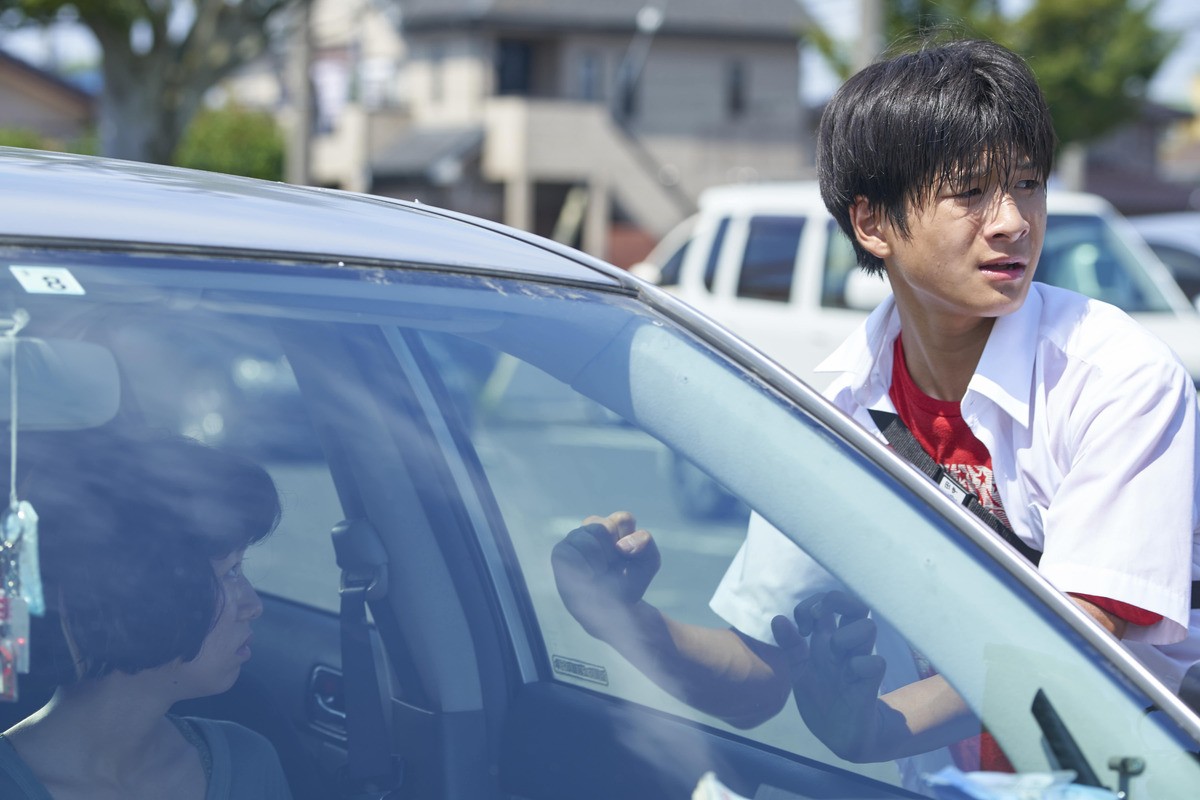 尾野真千子×石井裕也監督『茜色に焼かれる』ポスター&場面写真解禁