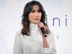 「every frecious mini」新製品発表会に登場した工藤静香