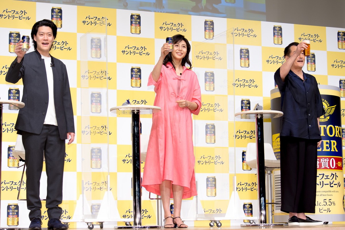 吉田鋼太郎、松嶋菜々子からの“出産祝い”直筆メッセージに「家宝にしようと」