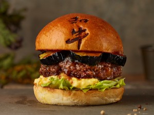 日本橋に「焼肉平城苑」のハンバーガー専門店オープン！