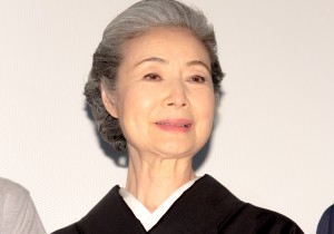 映画『椿の庭』初日舞台あいさつに登場した富司純子