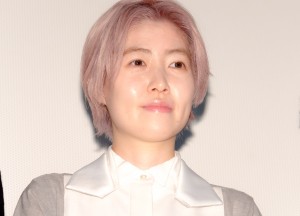 映画『椿の庭』初日舞台あいさつに登場したシム・ウンギョン