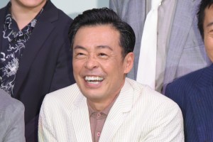 映画『バイプレイヤーズ～もしも100人の名脇役が映画を作ったら～』初日舞台あいさつに登場した光石研