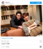 “イケメン兄弟”綾野剛＆大谷亮平の2ショット　※ドラマ『恋はDeepに』インスタグラム