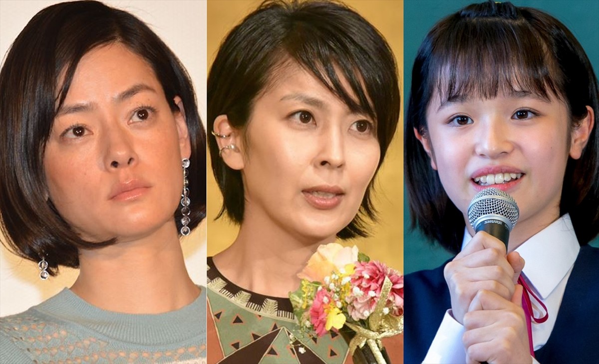 松たか子＆市川実日子＆豊嶋花、ボウリングで謎の決めポーズ　見事なストライクに反響