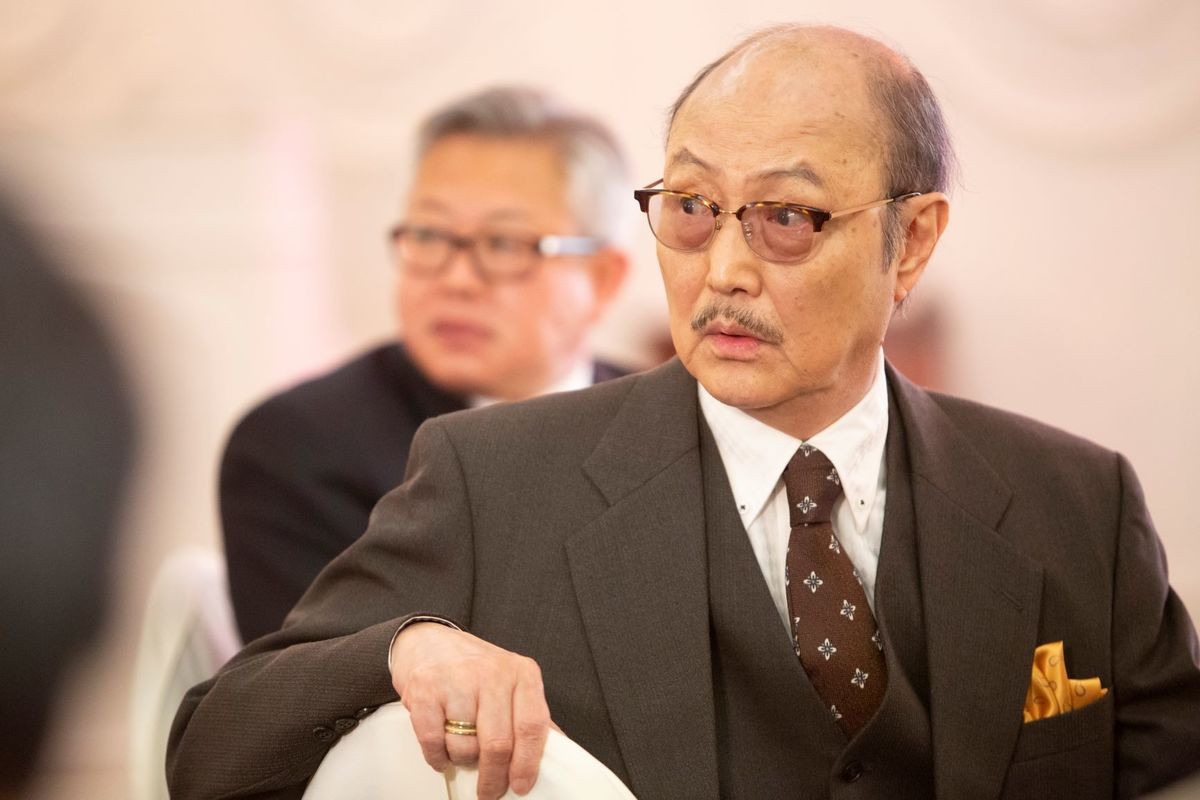 水野勝＆剛力彩芽『お終活』、平均実年齢68歳！ 熟年オールスター場面写真解禁