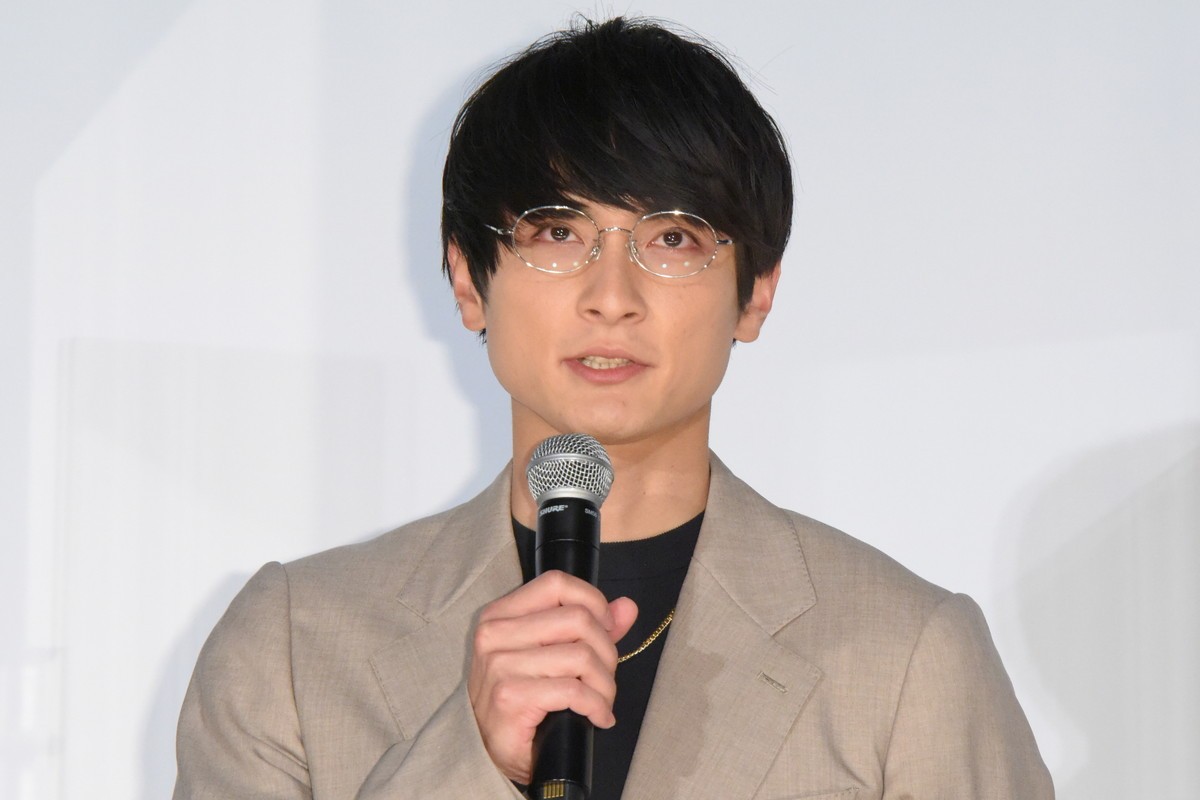 成田凌、前田敦子からビンタ20回「僕がよけちゃって。怖すぎて」
