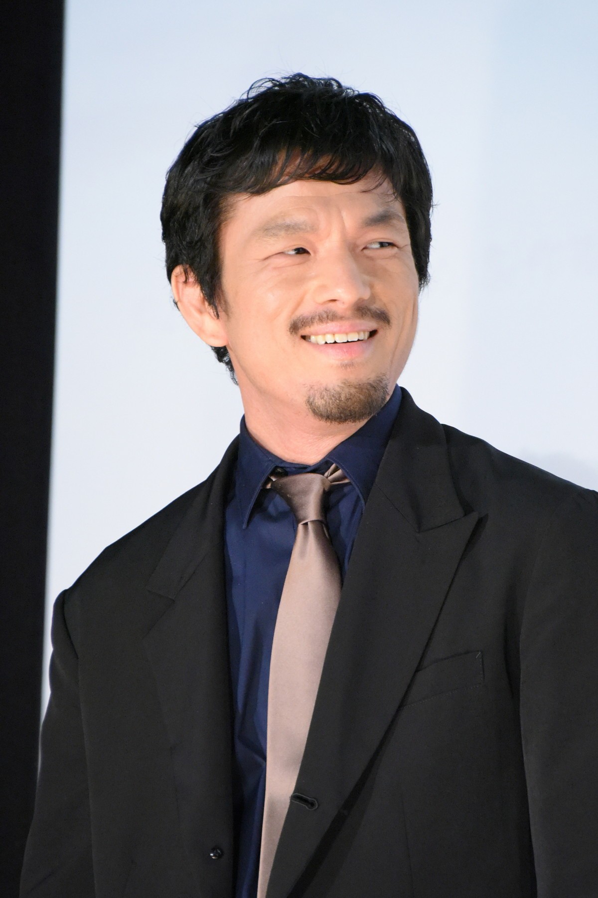 成田凌、前田敦子からビンタ20回「僕がよけちゃって。怖すぎて」