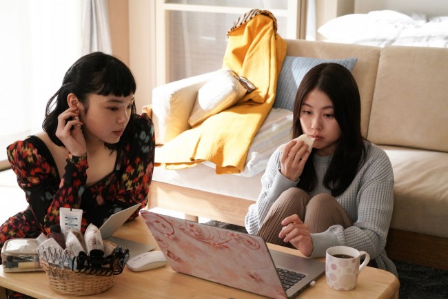 コントが始まる』 有村架純の泥酔演技にネット「ものすごくリアル」「かわいすぎる」／2021年4月18日 - 写真 - クランクイン！