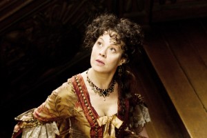 ヘレン・マックロリー（出演映画『ヴェルサイユの宮廷庭師』より）