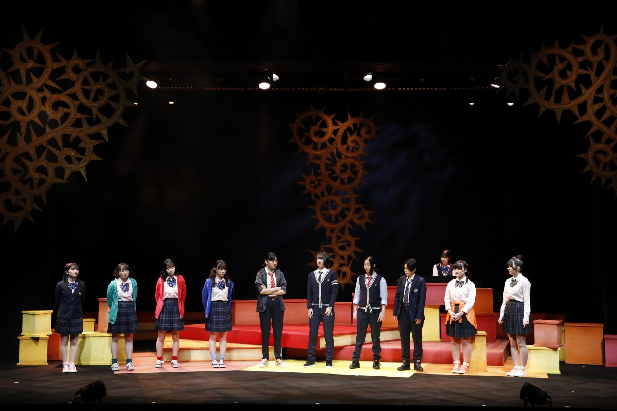 BEYOOOOONDS、4作目の舞台はメンバー12名だけの出演　演劇女子部「眠れる森のビヨ」開幕