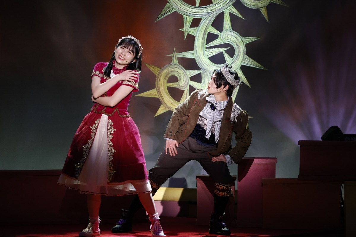 BEYOOOOONDS、4作目の舞台はメンバー12名だけの出演　演劇女子部「眠れる森のビヨ」開幕