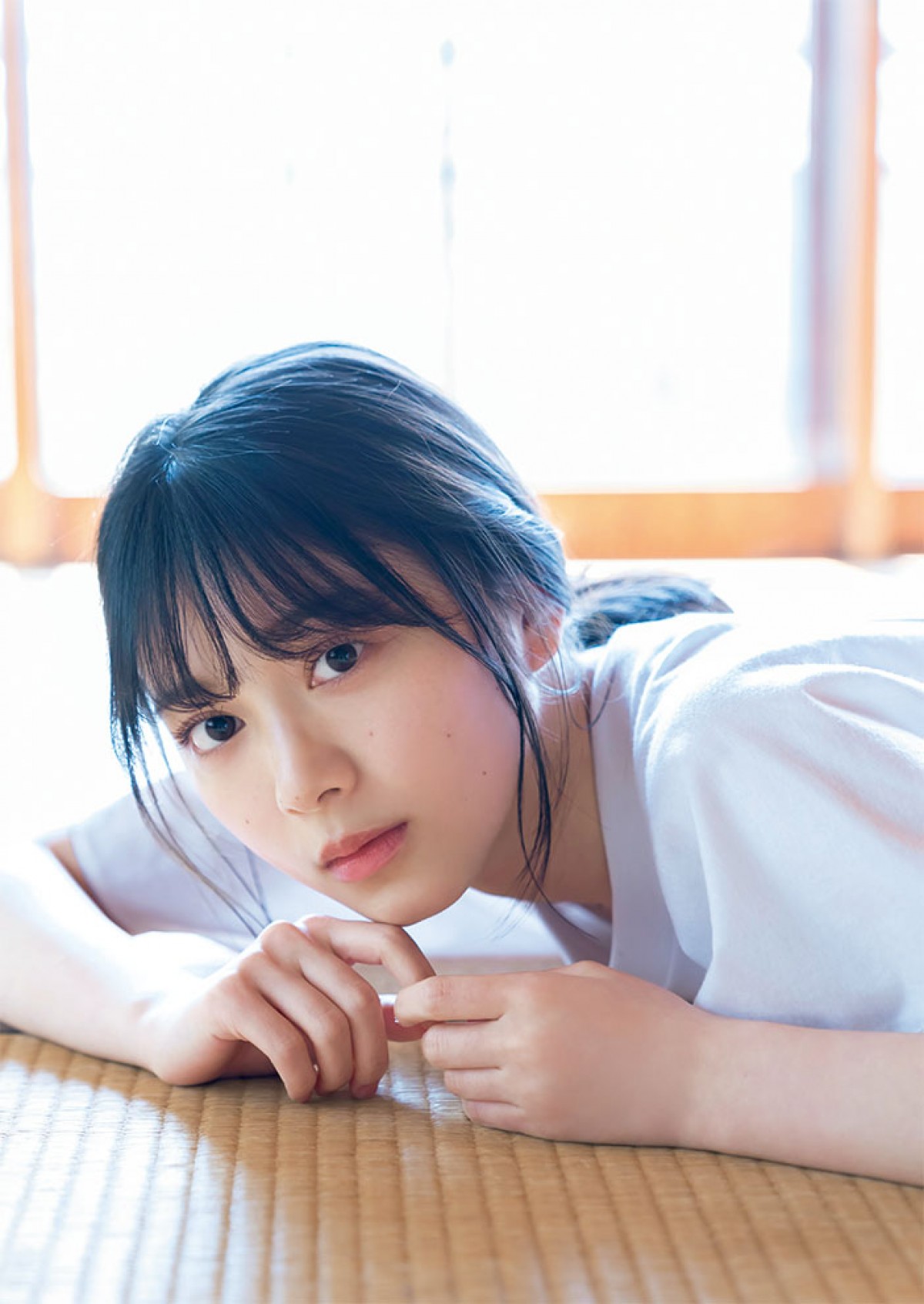 櫻坂46・原田葵20歳、今までにない大人っぽい雰囲気　10ページグラビア