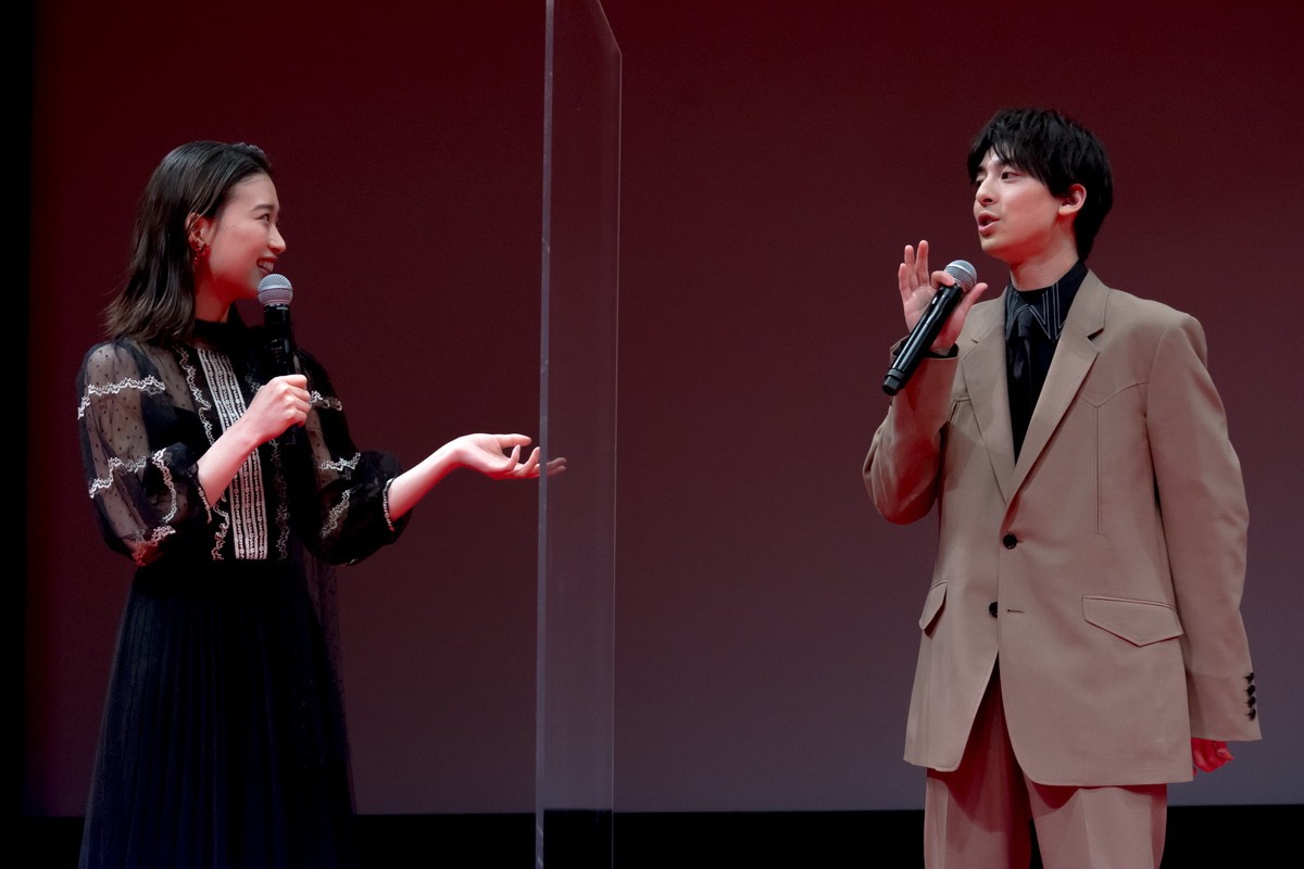 浜辺美波、藤井流星と高杉真宙の食事に驚き「楽しかったですか？」