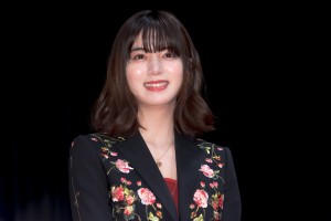 『映画 賭ケグルイ　絶体絶命ロシアンルーレット』完成披露イベントに登場した池田エライザ