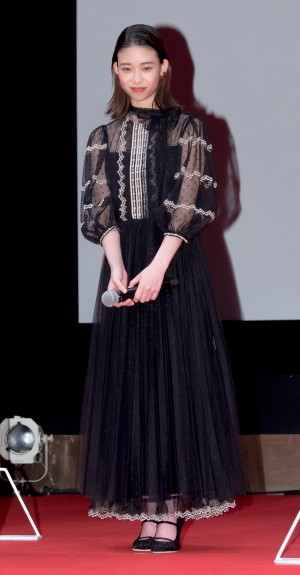 『映画 賭ケグルイ　絶体絶命ロシアンルーレット』完成披露イベントに登場した森川葵