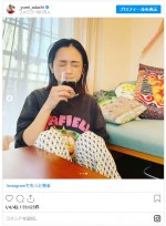 安達祐実、“昼飲み風”ショット　グラスの中身はコーラ！　※「安達祐実」インスタグラム