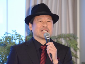 映画『はるヲうるひと』完成報告会見に登場した佐藤二朗