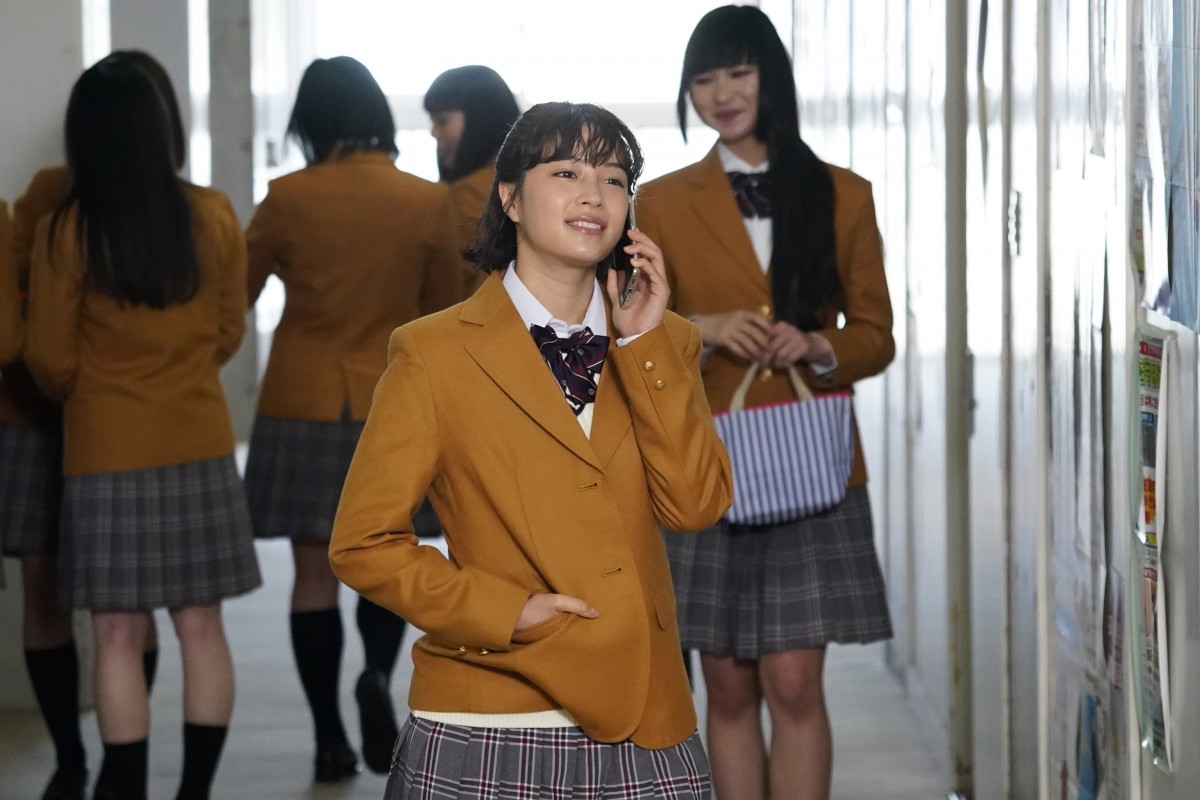 『ネメシス』第4話　“アンナ”広瀬すず、女子高生に扮装して潜入捜査