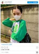 安達祐実、長女撮影のハルクTシャツ姿　※「安達祐実」インスタグラム