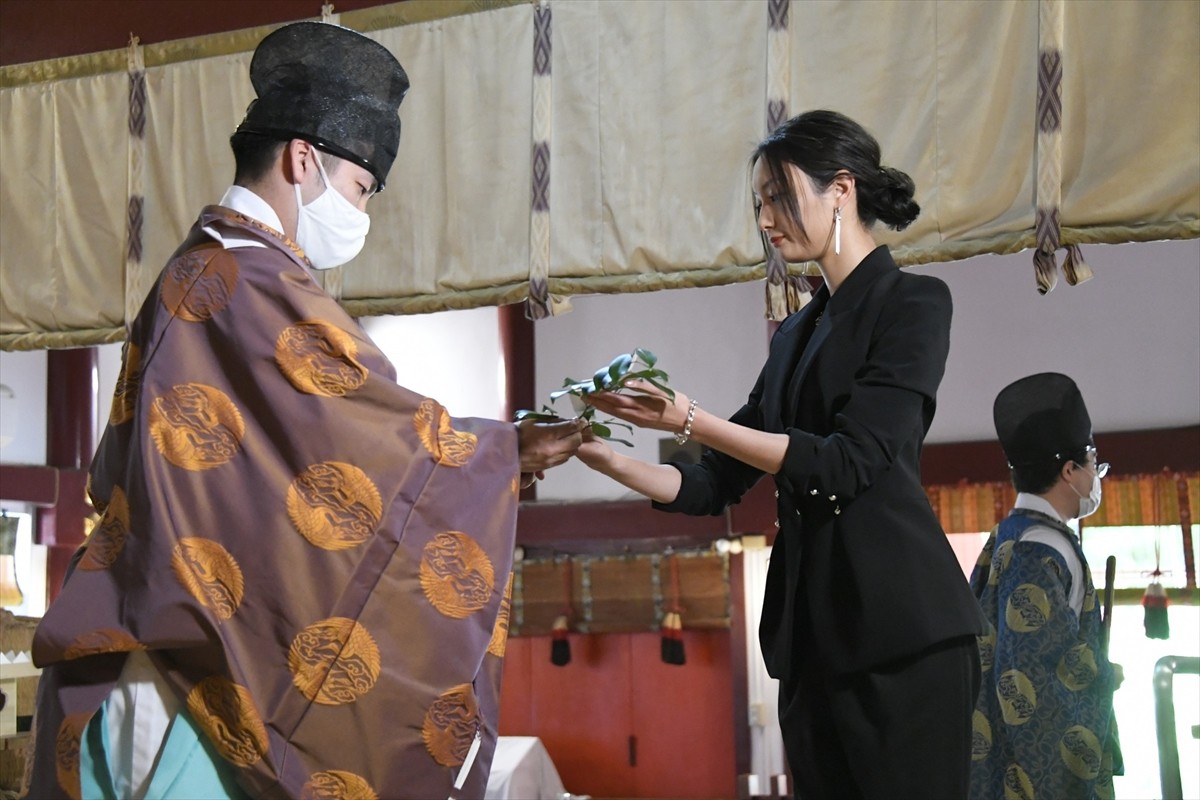 永野芽郁「だって吐いたことないですもん！」“ツバ吐いたり血吐いたり”演技に苦闘
