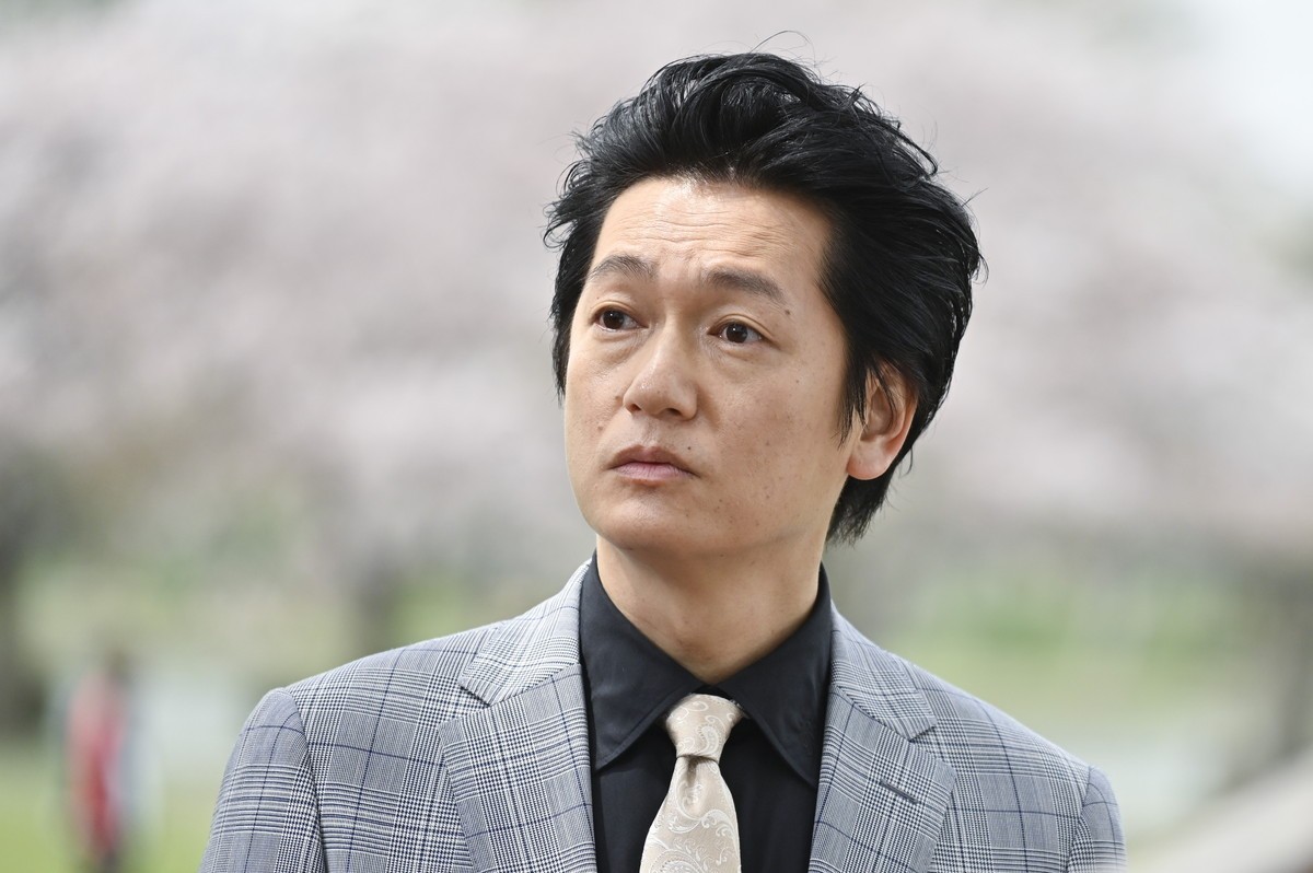 『あのときキスしておけば』上目遣い、「ママぁ！」連呼　井浦新の“入れ替わり”演技に絶賛の声