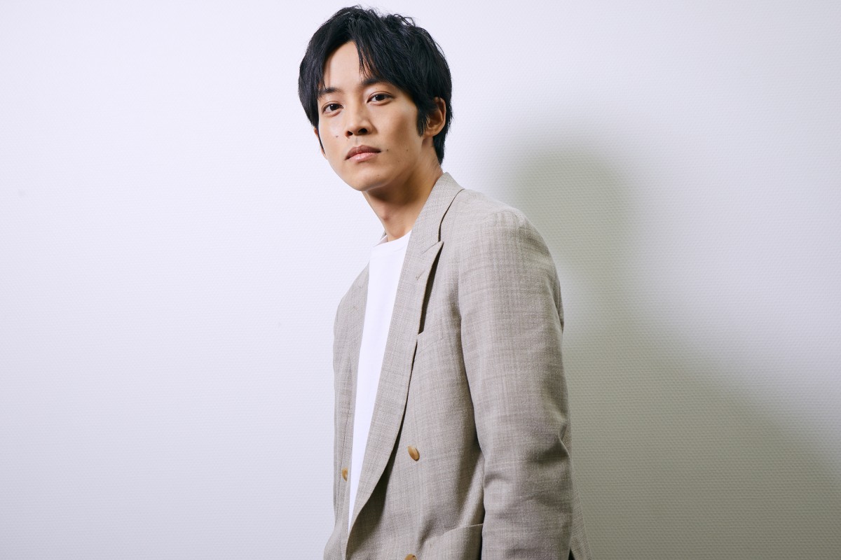 躍進する松坂桃李、休日は家でダラダラしたい　本音は「週休2日制」