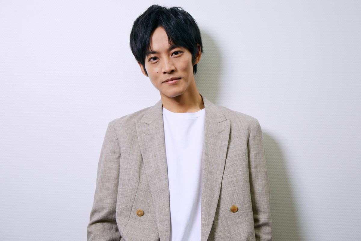 躍進する松坂桃李、休日は家でダラダラしたい　本音は「週休2日制」