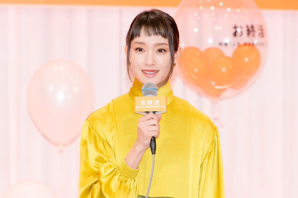 剛力彩芽、両親を演じた高畑淳子＆橋爪功に感謝「ずっと2人の娘でいたい」