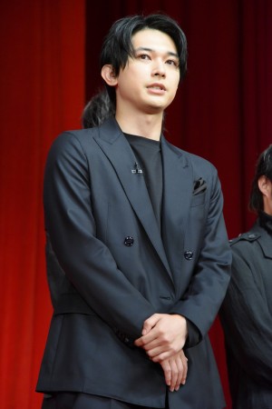 映画『東京リベンジャーズ』おうちでプレミアムナイトに登場した吉沢亮