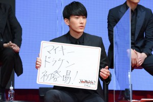 映画『東京リベンジャーズ』おうちでプレミアムナイトに登場した杉野遥亮