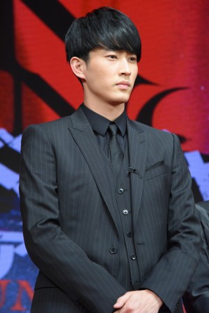 映画『東京リベンジャーズ』おうちでプレミアムナイトに登場した杉野遥亮