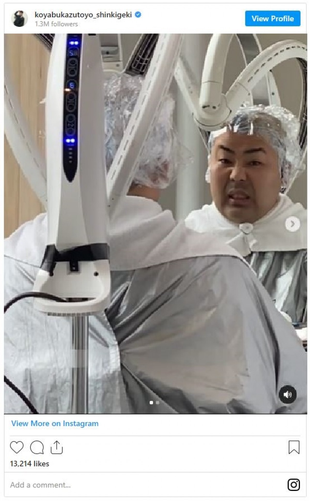 小籔千豊が激写、痛みに耐えるフット岩尾の“泣き顔”＆“鬼の形相”にファン爆笑