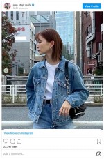 朝日奈央、全身ブルーのデニムコーデ　※「朝日奈央」インスタグラム