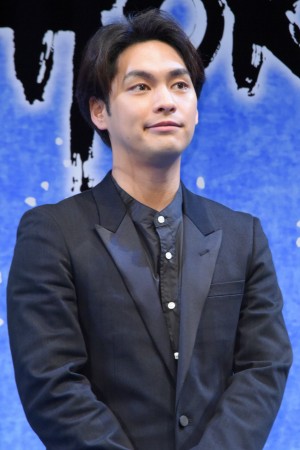 映画『HOKUSAI』公開記念！大波トークイベントに登場した柳楽優弥