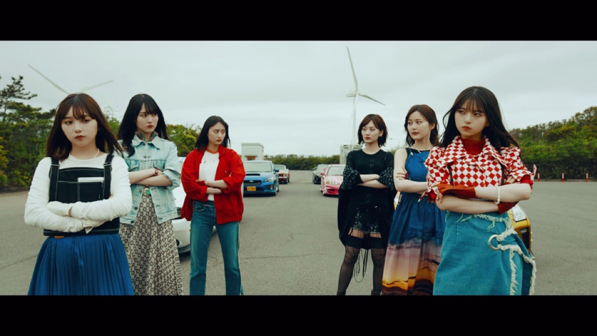 乃木坂46「ごめんねFingers crossed」MV公開　遠藤さくらたちがカーレース