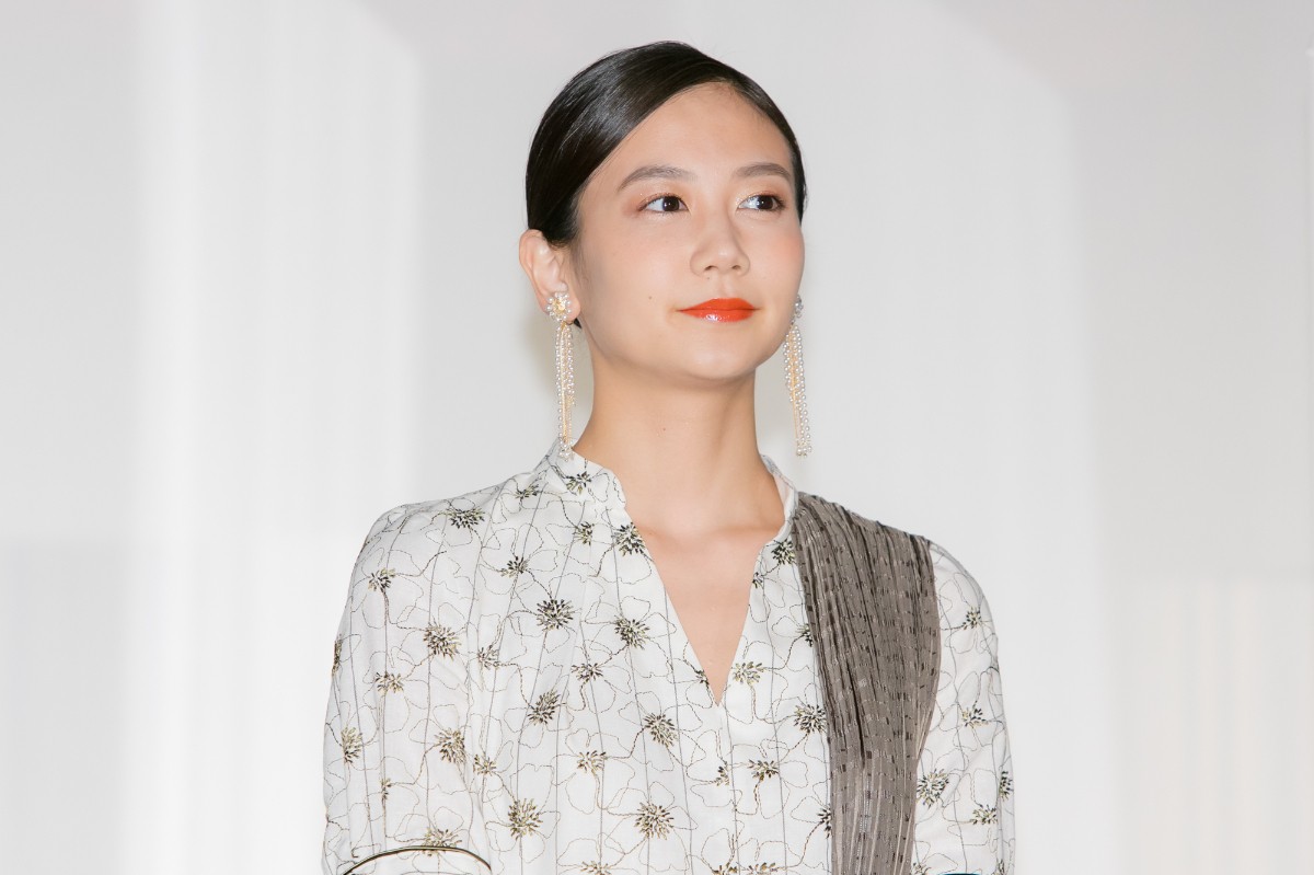 千眼美子、セーラー服姿は「これで最後かも」