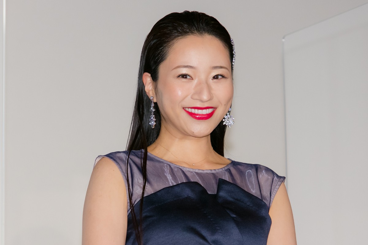 千眼美子、セーラー服姿は「これで最後かも」