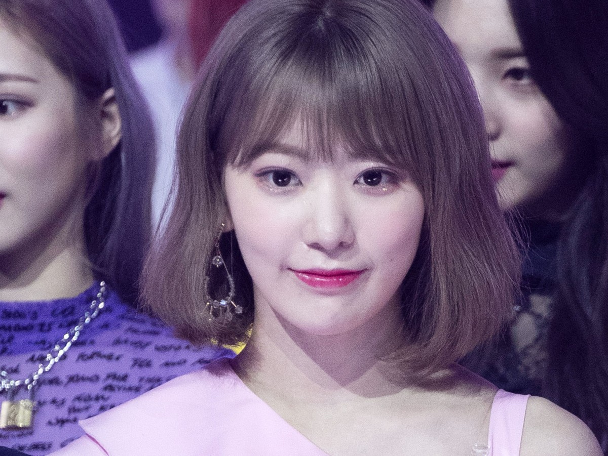 宮脇咲良