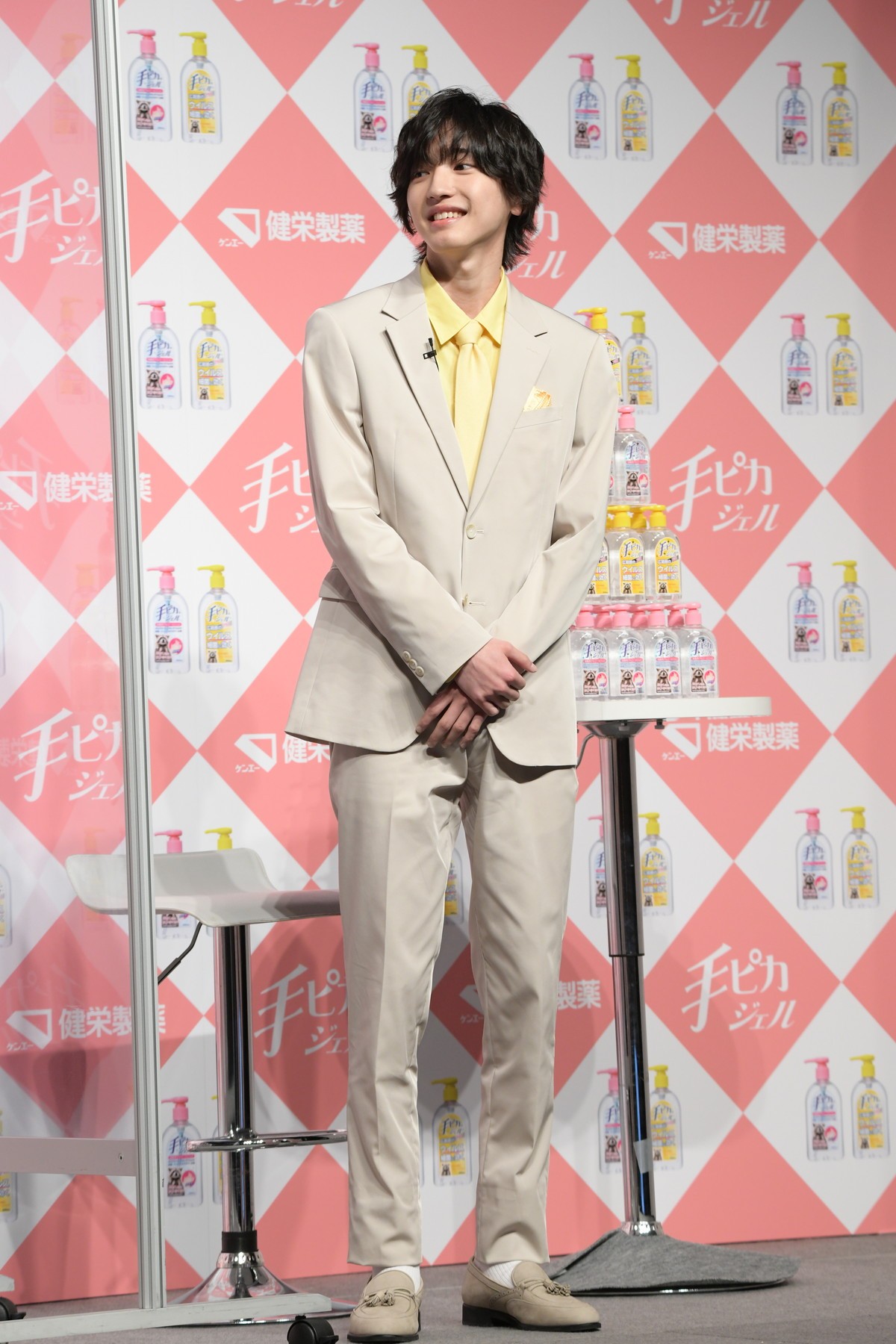 永瀬廉、後輩・道枝駿佑との新CM共演に笑顔「うれしい気持ちになりました」