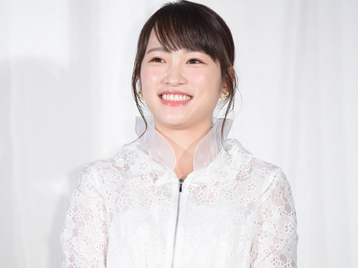広瀬アリス、美脚全開で登場の菜々緒に興奮　「しゃがんでずっと見ていた」