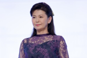 映画『いのちの停車場』公開記念舞台あいさつに登場した南野陽子